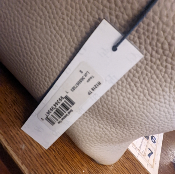 Dooney & Bourke Tan Leather Purse - Picture 6 of 13